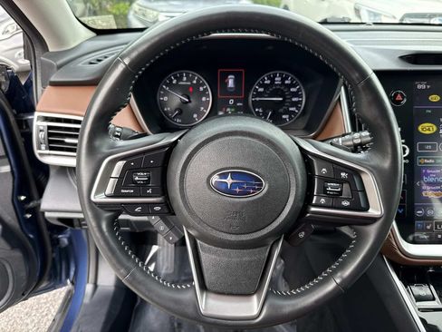 Used 2022 Subaru Outback Touring AWD/4WD image 38