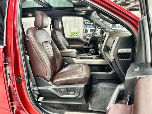 Used 2017 Ford F150 Platinum w/ Equipment Group 701A Luxury image 26