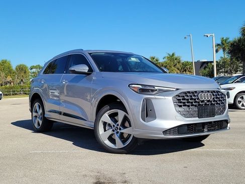 New 2025 Audi Q5 Premium Plus image 19