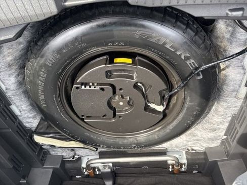 Certified 2023 Nissan Rogue SV w/ SV Premium B Package image 21