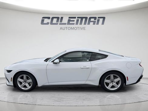 Used 2026 Ford Mustang Premium RWD image 2