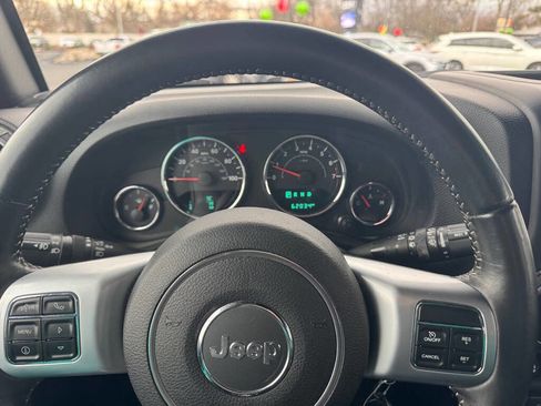 Used 2016 Jeep Wrangler Unlimited Sport image 12