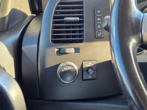 Used 2013 Chevrolet Silverado 2500 LT w/ Z71 Appearance Package image 28