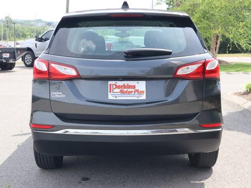 Used 2018 Chevrolet Equinox LS AWD/4WD image 8