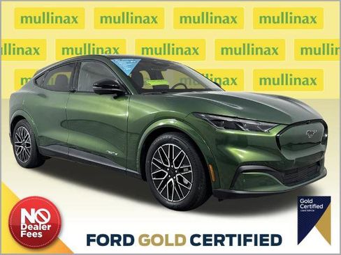 Certified 2025 Ford Mustang Mach-E Premium image 1