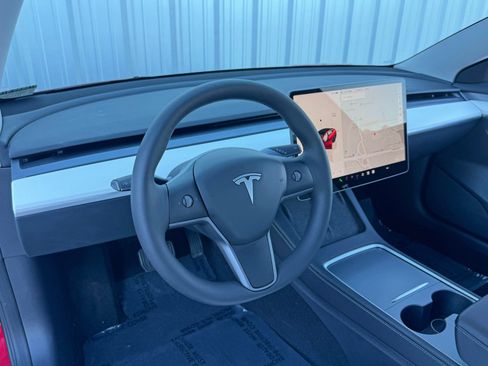 Used 2022 Tesla Model 3 image 14