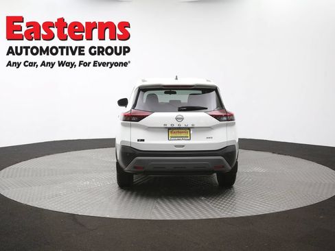 Used 2023 Nissan Rogue S AWD/4WD image 35