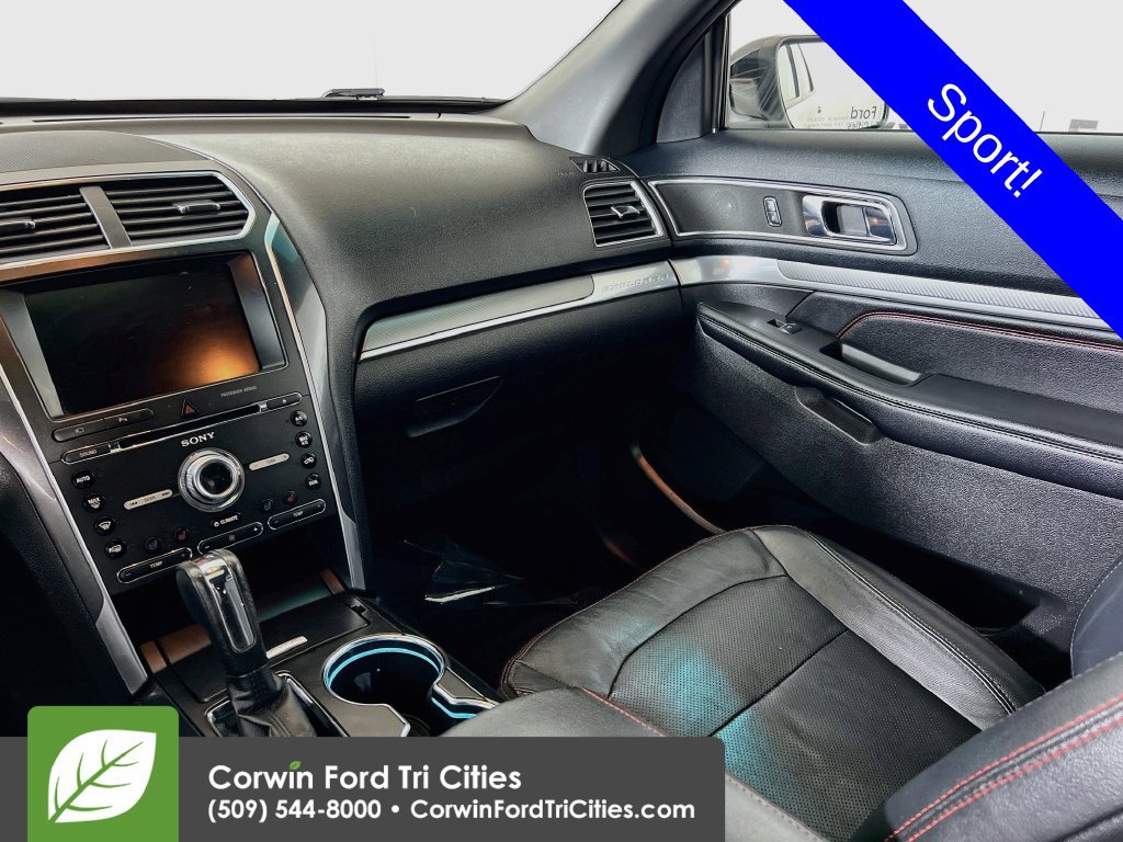 Used 2016 Ford Explorer Sport w/ Equipment Group 401A AWD/4WD image 27