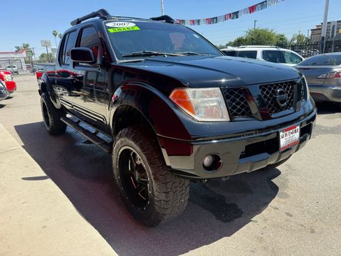 Used 2007 Nissan Frontier LE RWD image 4