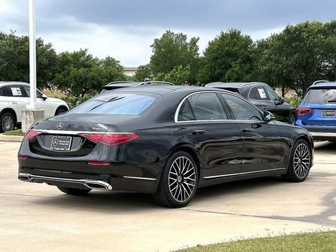 Certified 2025 Mercedes-Benz S 580 4MATIC Sedan image 8