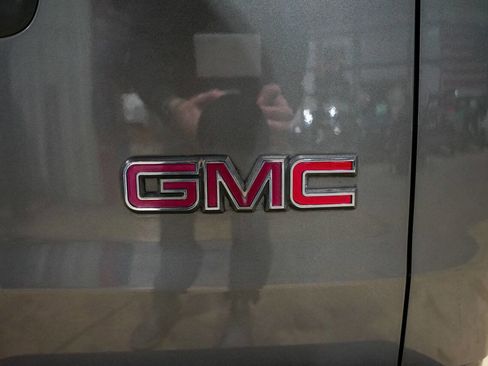 Used 1999 GMC Savana 1500 w/ Convenience Pkg image 26