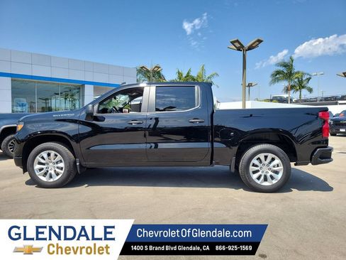 Certified 2025 Chevrolet Silverado 1500 Custom RWD image 14