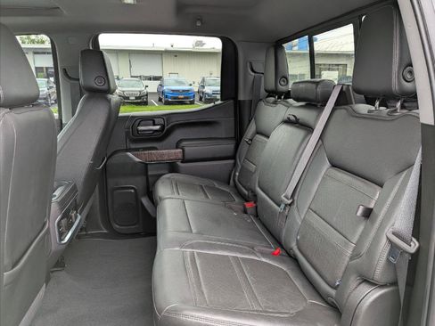 Used 2022 GMC Sierra 1500 Denali w/ Driver Alert Package II AWD/4WD image 23