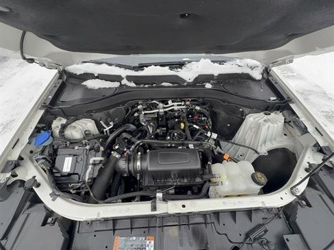 Certified 2023 Ford Explorer XLT w/ Equipment Group 202A image 33