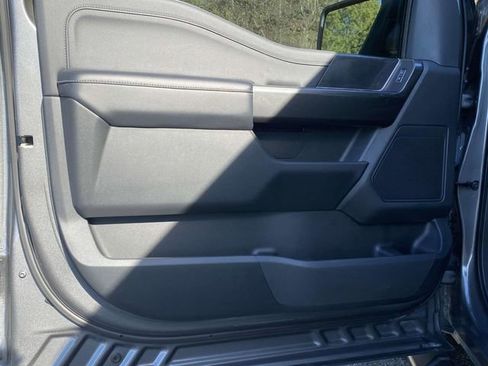 Certified 2021 Ford F150 XLT w/ Equipment Group 302A High image 18