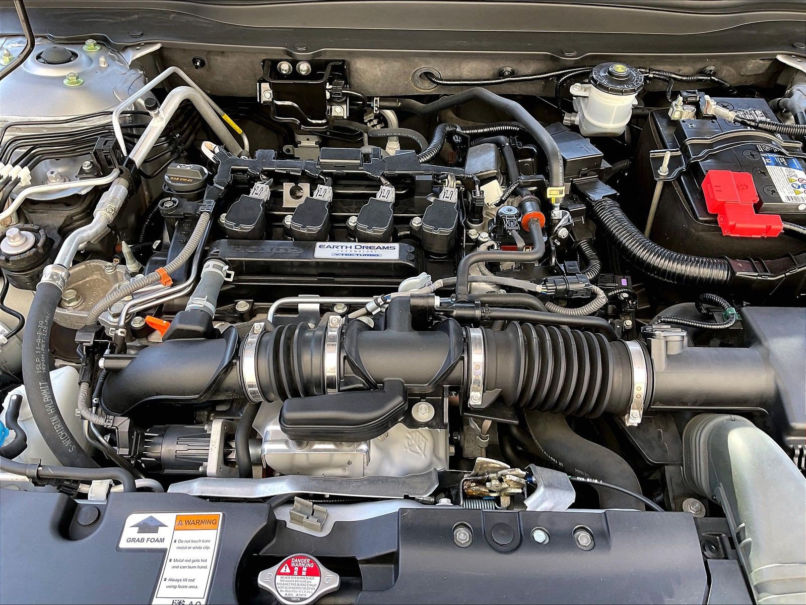 Used 2018 Honda Accord LX image 32