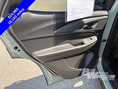 Used 2024 Chevrolet TrailBlazer RS w/ Convenience Package FWD image 26