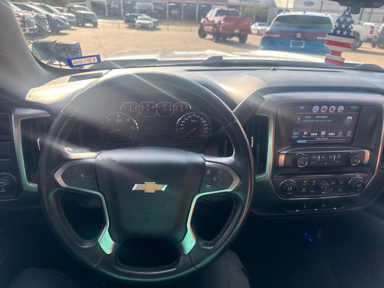 Used 2018 Chevrolet Silverado 1500 LT w/ Texas Edition RWD image 18