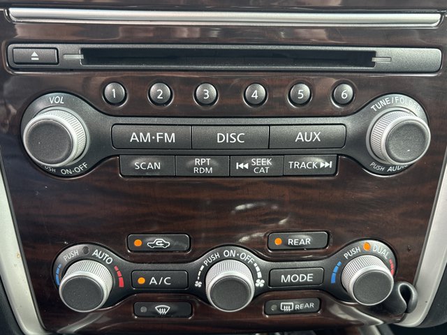Used 2014 Nissan Pathfinder SL w/ SL Premium Package AWD/4WD image 41