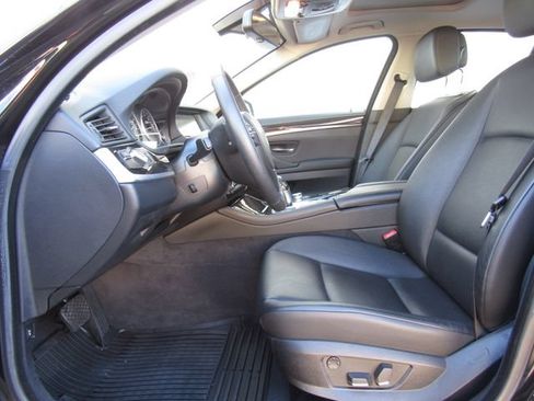 Used 2012 BMW 528i xDrive Sedan AWD/4WD image 11