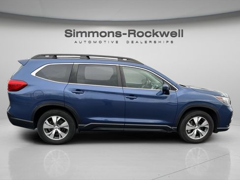 Used 2022 Subaru Ascent Premium w/ Convenience Package image 8