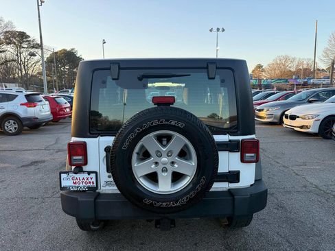 Used 2012 Jeep Wrangler Sport image 16