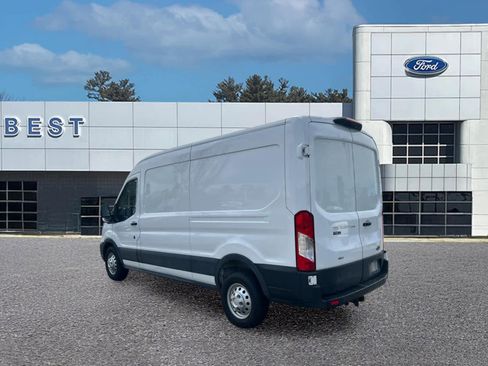 Used 2023 Ford Transit 250 Medium Roof AWD image 2
