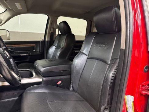 Used 2018 RAM 2500 Laramie w/ Convenience Group image 16