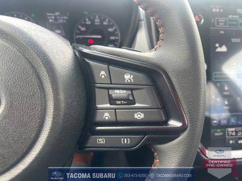 Used 2024 Subaru Crosstrek 2.5i Limited w/ Crosstrek Mirror Package image 21