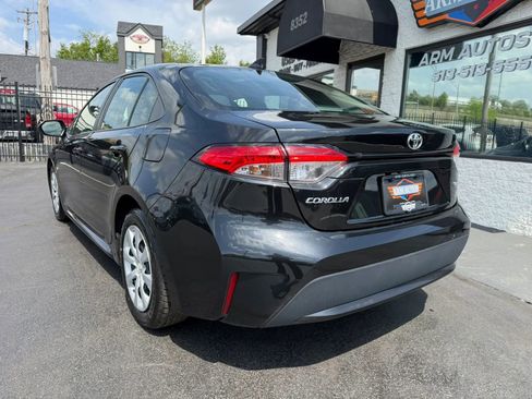 Used 2022 Toyota Corolla LE image 7