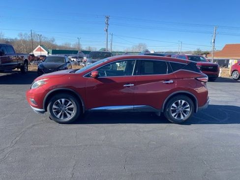 Used 2018 Nissan Murano S image 2