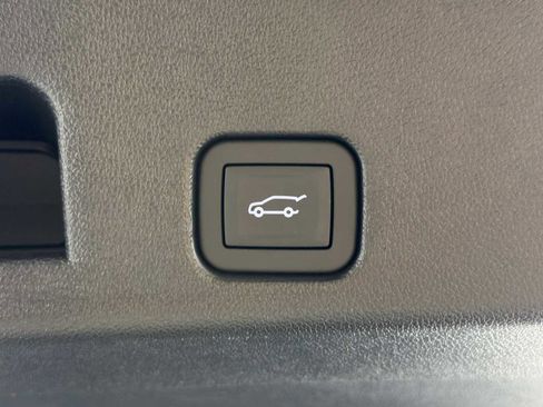 New 2025 GMC Acadia Elevation w/ Elevation Premium Package image 36