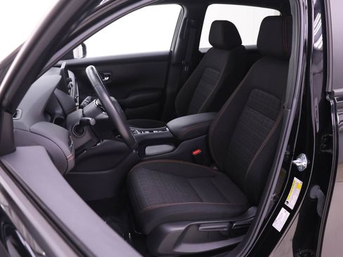 Certified 2023 Honda HR-V Sport image 4