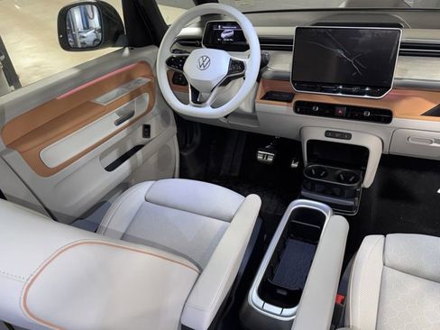 New 2025 Volkswagen ID. Buzz 1st Edition image 41