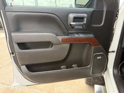 Used 2017 GMC Sierra 1500 SLT w/ Texas SLT Premium Package RWD image 12