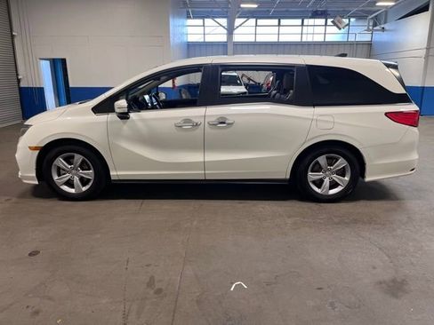 Used 2019 Honda Odyssey EX image 6