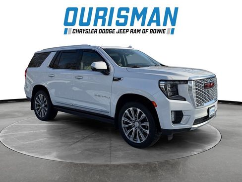Used 2021 GMC Yukon Denali w/ Denali Premium Package image 1