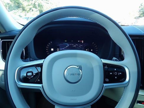 New 2026 Volvo XC60 B5 Ultra w/ Protection Package Premier image 16