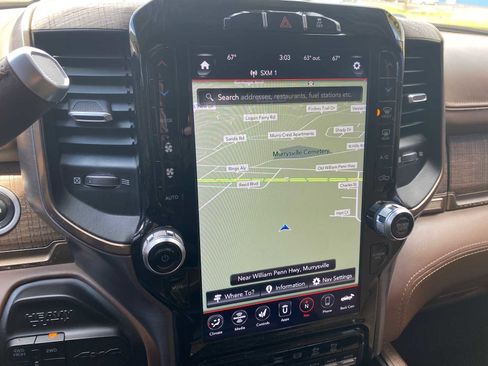 Used 2019 RAM 2500 Limited AWD/4WD image 17
