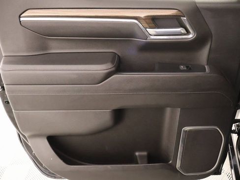 Used 2023 Chevrolet Silverado 1500 LT image 16