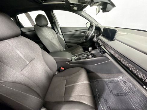 Used 2024 Honda Accord Sport image 38
