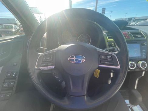 Used 2016 Subaru Forester 2.5i Premium image 17