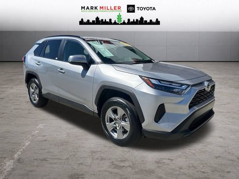 Certified 2025 Toyota RAV4 XLE AWD/4WD image 8