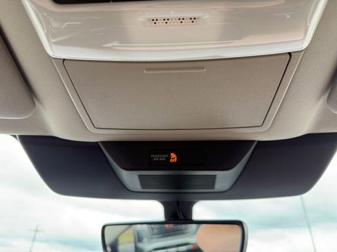 New 2026 Nissan Pathfinder Platinum AWD/4WD image 34