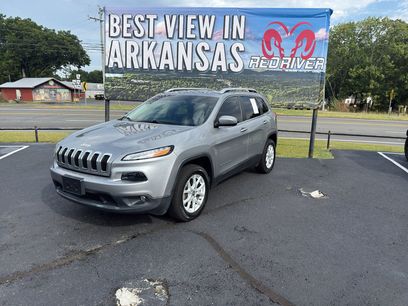 Used 2017 Jeep Cherokee Latitude w/ Cold Weather Group