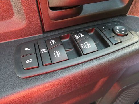 Used 2015 RAM 1500 Tradesman w/ Popular Equipment Group image 22