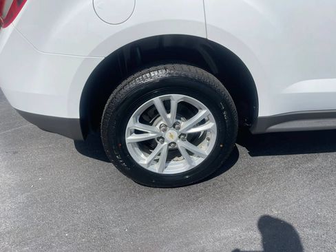 Used 2017 Chevrolet Equinox LT w/ Convenience Package FWD image 26