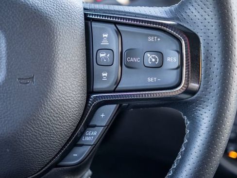 Used 2026 RAM 2500 4x4 Crew Cab image 10