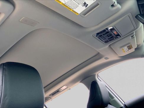 Used 2025 Toyota Grand Highlander AWD Hybrid image 14