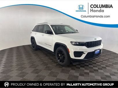 Used 2024 Jeep Grand Cherokee Altitude